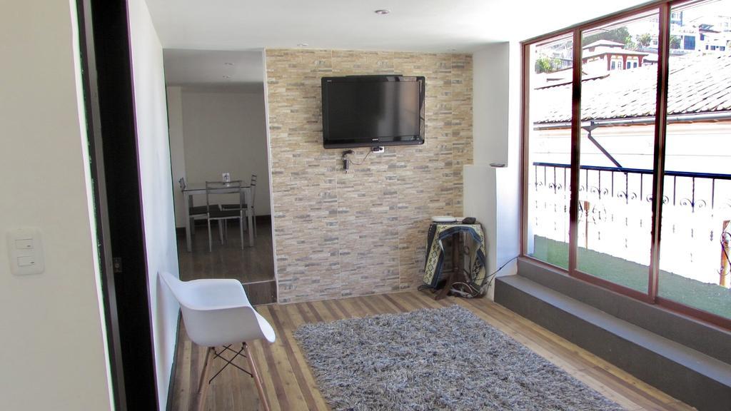 San Blas House & Suites Quito Exterior photo
