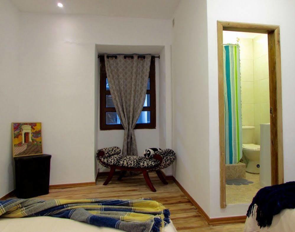San Blas House & Suites Quito Exterior photo
